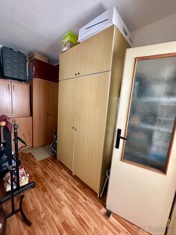 Predám 3,5 izbový byt na Malej Okružnej - 10