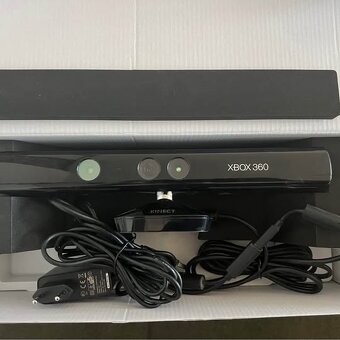 V cene Xbox 360, ovládače,Kinect a hry - 10