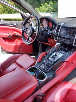 Porsche Cayenne 3.0 D 193Kw - 10