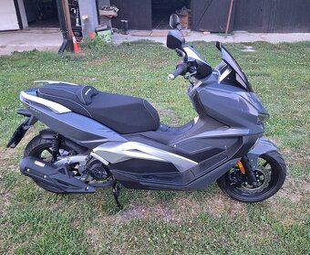 Motorro EasyMax 125i - 10