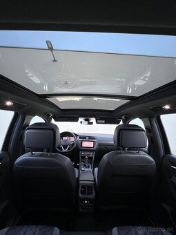 VOLKSWAGEN TIGUAN PANORÁMA / IQ LIGHT / 3xR-LINE / HEAD UP - 10