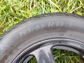R15 - 10
