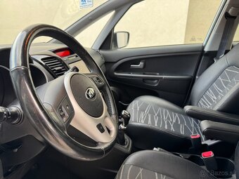 KIA VENGA, PLATINUM, 1,4 BENZÍN, MANUÁL, LEN 107 547KM, SK - 10