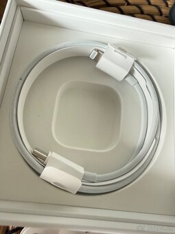 Apple AirPods Pro (1.generácia) - 10