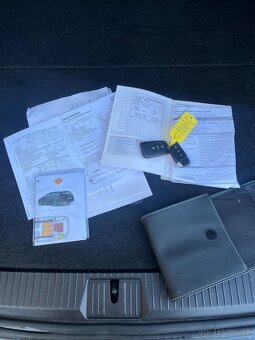 VW Passat Variant B8 GTE 1.4 TSI Plug-in Hybrid - 10