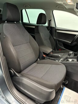 Škoda Octavia Combi 1.6 TDI 110k Style DSG - 10