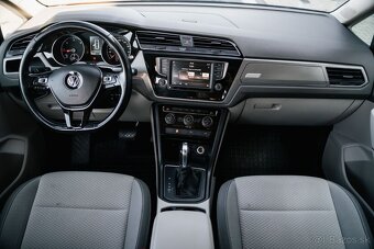 Volkswagen Touran 2.0 TDI SCR BMT Comfortline DSG - 10