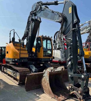 26,5 t bager Hyundai HX235A LCR, 2022 - 10