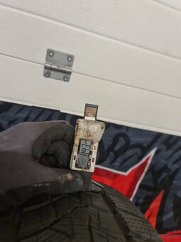 ZIMNE PNEU 215/60 R17 - 10