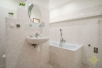 REZERVOVANÉ - Na predaj: zariadený 1-izbový byt, 40 m² – Fon - 10