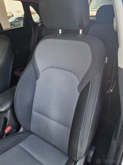 Hyundai i30 1.6CRDi Style Facelift SR 1majiteľ V záruke Top - 10