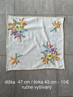 Predám retro ručne vyšívané kvetinkové obrusy aj iné. - 10