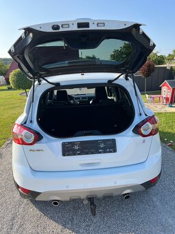 Ford Kuga 4x4 2,0TDCI Titanium,Ťažné zariadenie. - 10