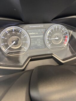 Honda Forza 125 - 10
