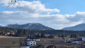 Na predaj - Rodinný dom v obci Stránske s pozemkom 1780m2 - 10