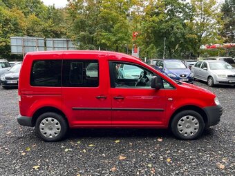 Volkswagen Caddy Life 1.6MPI 75 kW klima tažné serviska 2008 - 10