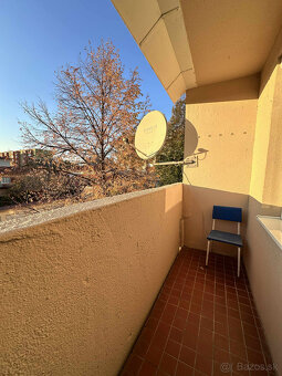 Prenájom 2 a pol izbový byt v centre mesta Dunajská Streda - 10