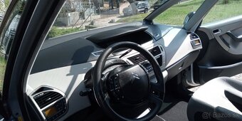 Citroen C4 Grand Picasso - 10