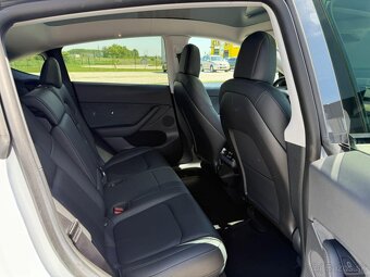 Tesla Model Y EXCLUSIVE LONG RANGE-DUAL MOTOR - 10