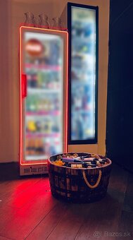 PREVEZMI FUNGUJÚCI BAR V CENTRE KOŠÍC - 10