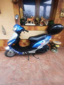 Skúter VR 50 QT von Road - 10