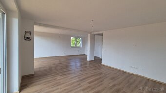 Novostavba 4i bungalov Cestice VÝHODNÁ CENA - 10