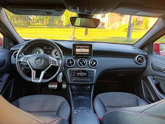Mercedes-Benz A180 AMG line - 10