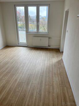 Predaj štýlového,veľkého 3 izbové bytu v centre Nitry - 10