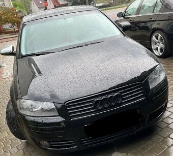 AUDI Čierne lesklé znaky - 10