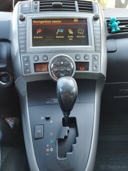 Toyota Verso, Strieborná metalíza pastelová - 10
