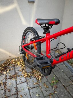 „Giant ARX 20 – ľahký detský bicykel, 220 €“ - 10