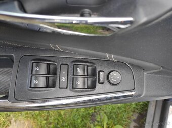 Lancia Delta 1,6 JTD Diesel - 10