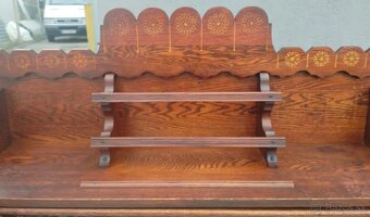 Organ s dubovým puzdrom Needham. - 10