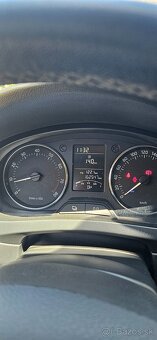 Škoda rapid 1.2 TSI - 10