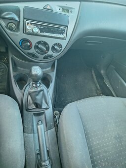 Ford Focus 1.8 TDCi, r. v. 2004 – 800 € - 10