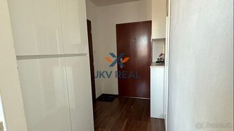 Prenajmeme krásny 1 izbový byt v Centre Prievidze - 10