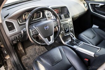 Volvo XC60 140kW (2015) - 10