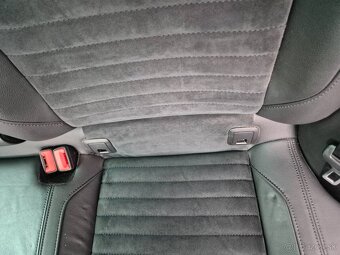 Volkswagen Passat Variant 2.0 TDI EVO Elegance - 10