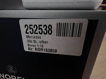 1:18 Mercedes-Benz 300SL Gullwing - NOREV - 10