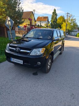 Toyota Hilux pick up - 10