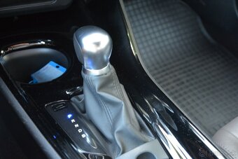 Toyota C-HR 1.8 Hybrid Style - 10