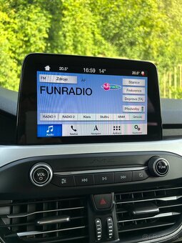 Ford Focus kombi 1.5 TDCI ecoblue - LED, Keyless, - 10
