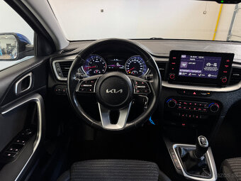 Kia Cee´d SW 1.5TGDI 118 kW Exclusive rv.11/2021 - 10