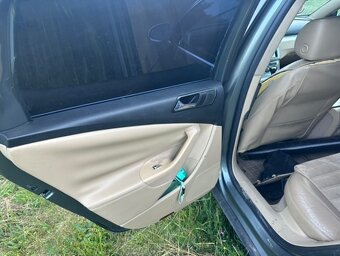 Volkswagen Passat B6 2.0tdi - 10