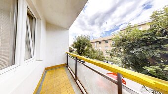 Predaj: 4 izbový byt s 2 balkónmi a vlastnou garážou Žilina - 10