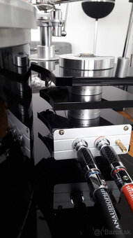 Gramofón Micro Seiki s 2-ramenným ramenom, remeňovým pohonom - 10