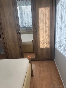 Prenajmem 2 izbovy komplet zariadeny byt na SNP - 10