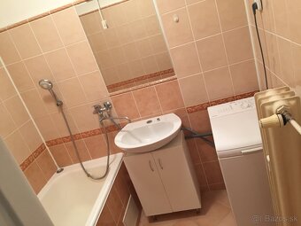 PRENAJMEM 1 IZBOVY BYT, KE-STARE MESTO - 10