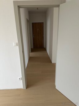 Predám nový 3.izb byt na Mikovíniho ulici s rozlohou 72m2 - 10