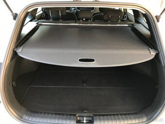KIA Cee’d Sporty Wagon 1.6 CRDi Silver - 10